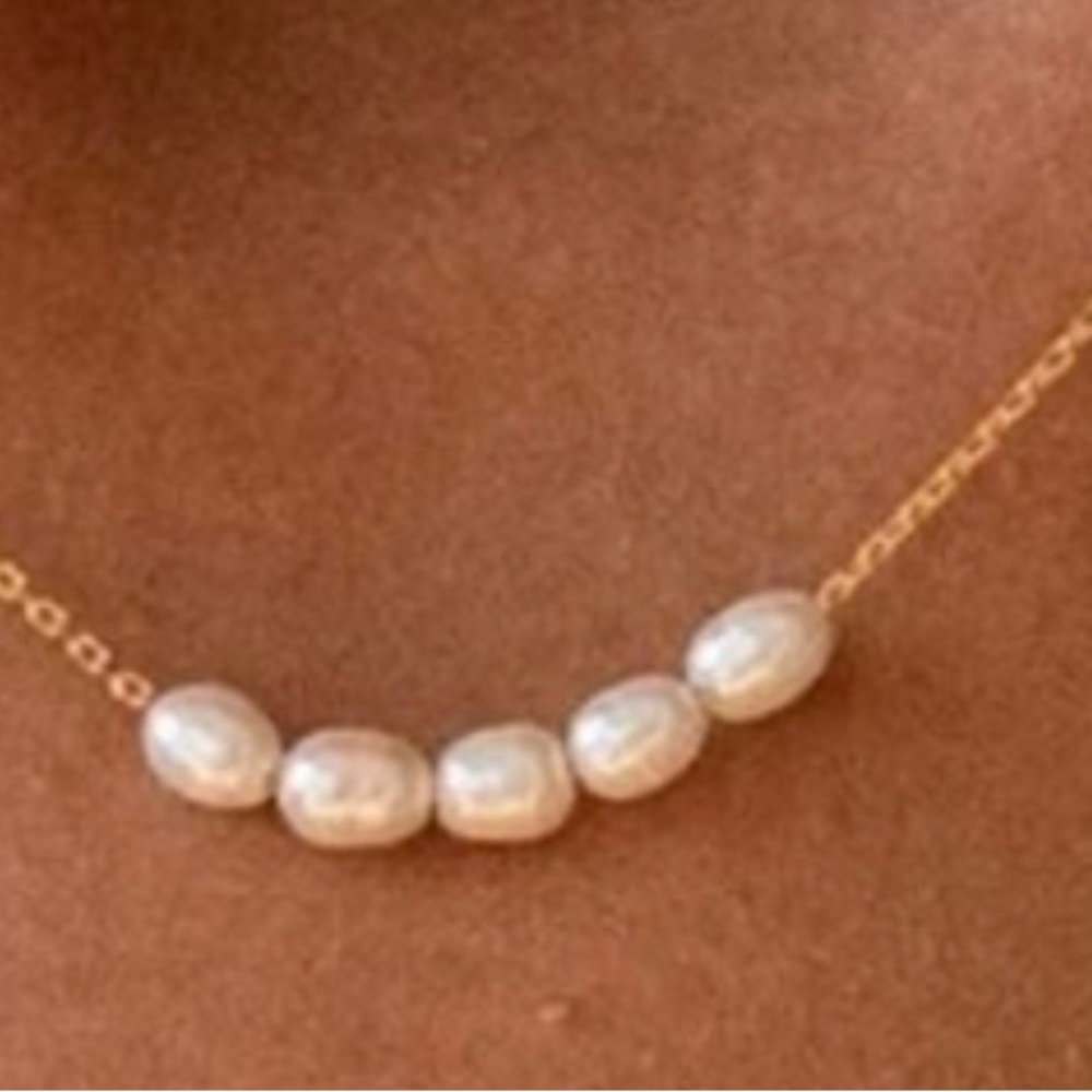 15” Ramla Pearl Cluster Necklace - Picture 2 of 3